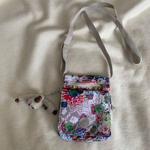 Kipling crossbody bag. Nwot